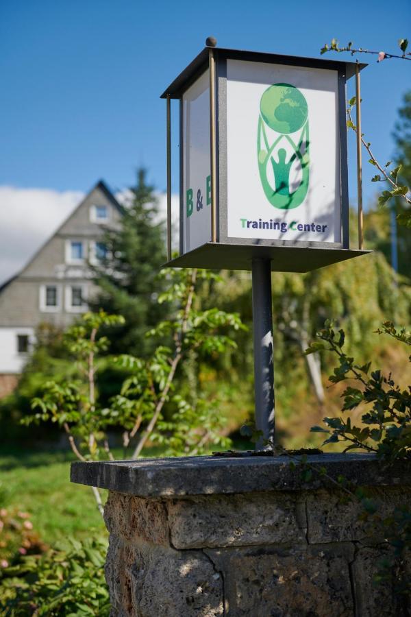 The Conscious Farmer Bed And Breakfast Sauerland ヴィリンゲン エクステリア 写真